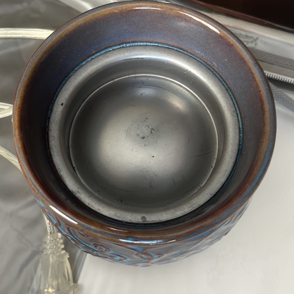 YANKEE CANDLE WARMER - Picture 3 of 5